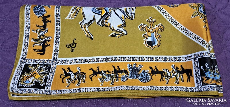 Old equestrian women's scarf (l4483)