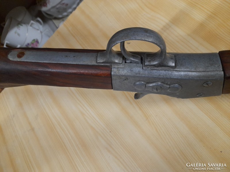 American Civil War old replica, movie theater prop rifle.