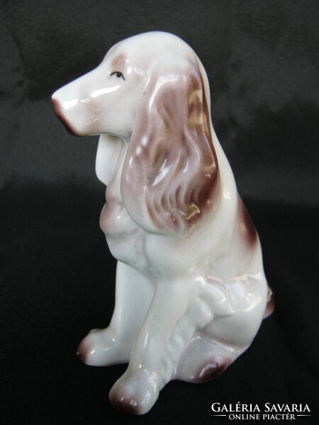 Hollóházi porcelán kutya
