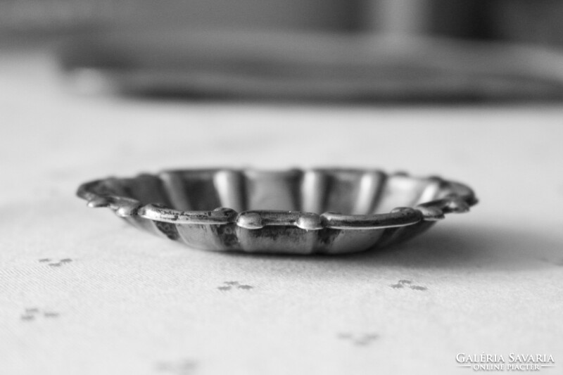 Silver (800) teaspoon and bowl.