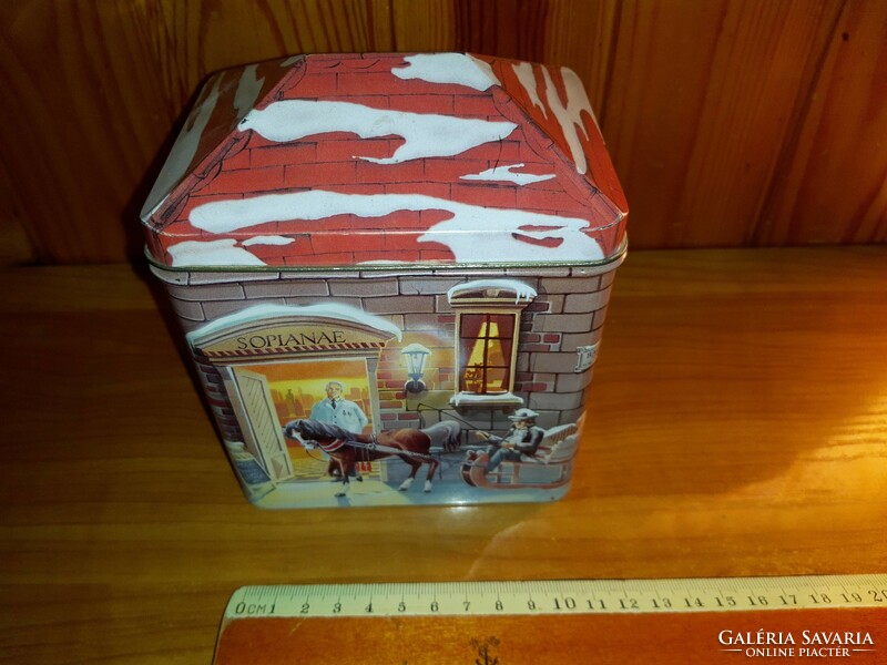 1996 Retro metal plate house sopianae cigarette gift box sofi box