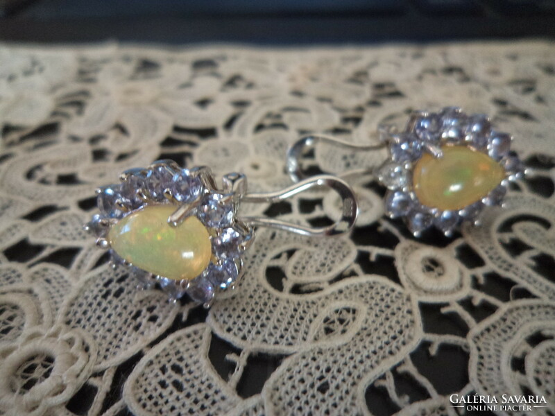 Ethiopian fire opal, 925 silver earrings