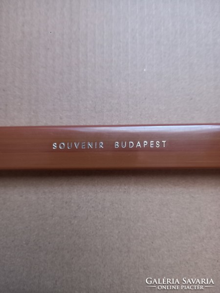 1970-ből Souvenir Budapest feliratú nagyméretű toll  !