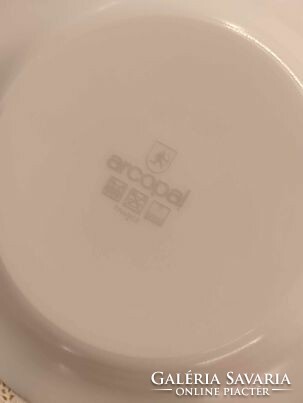 Arcopal children's plate set (one deep and one flat plate)