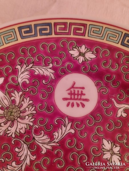 Kínai Jingdezhen Famille Rose tányér