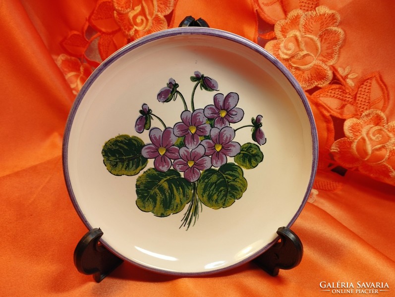 Small porcelain plate with violet bouquet