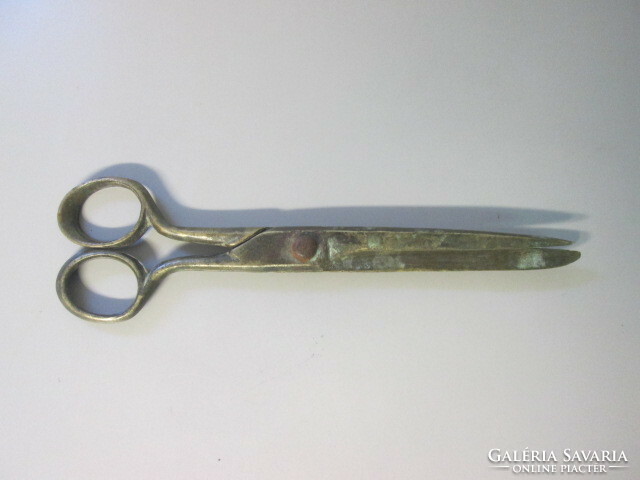 Copper scissors