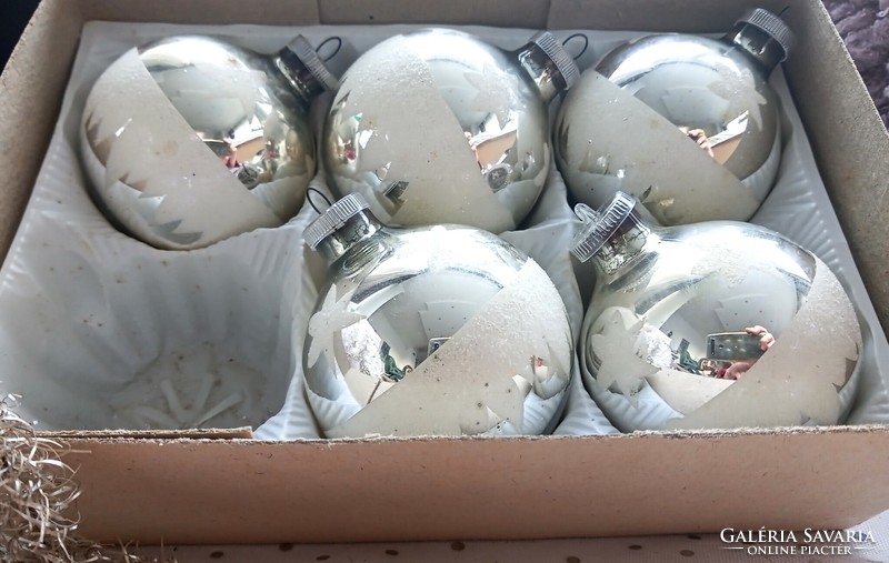 Antik német DRGM üveg ezüst fehér nagy gömb karácsonyfa díszek 5db 7-8cm