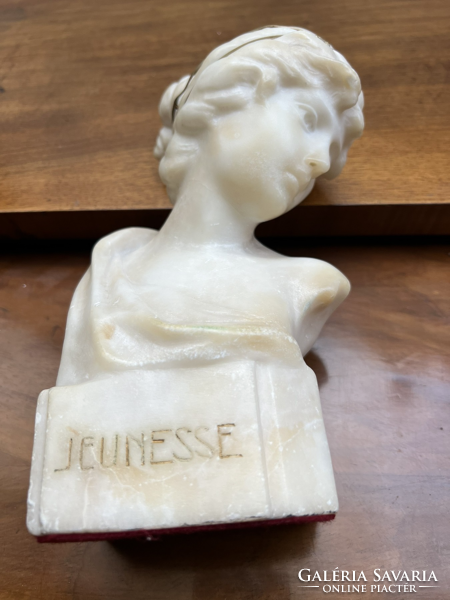 Junesse (fiatalság) - jelzett alabástrom női büszt mellszobor