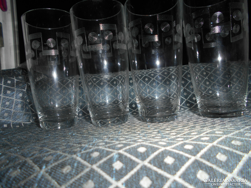 4 Pcs acid-etched -flawless-geometric glass with delicate lace decoration, glass 13 cm