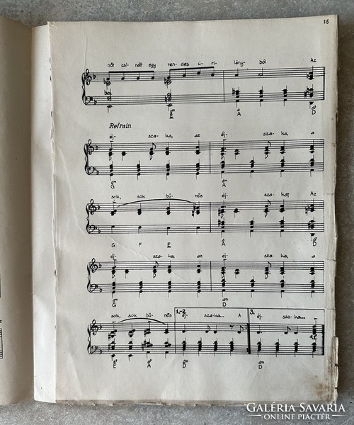 Accordion sheet music with 2 pictures, 1943