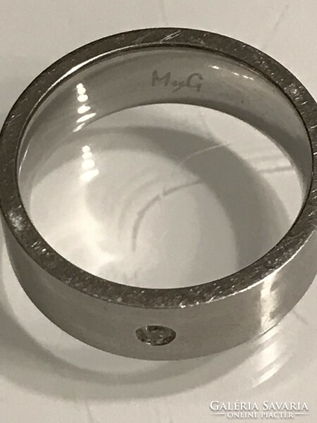 Stainless steel wedding ring with zirconia stone, 20 mm inner diameter