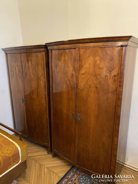 2 antique wardrobes (with shelves and hangers)