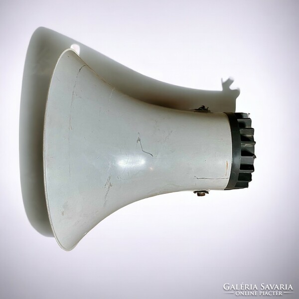 Retro, loft, industrial design Philips informative funnel speaker