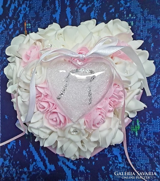 ESKÜVŐ MCS07 - Menyasszonyi csokor, gyűrűpárna, vőlegényi kitűző - rózsaszínben