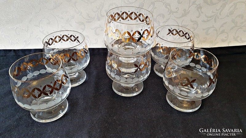 6 Pcs. Old, richly gilded glass goblet with a base. 9 cm high.