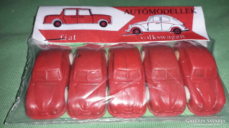 Retro traffic goods Hungarian small industry molded plastic small cars unopened original package rare collectors 6