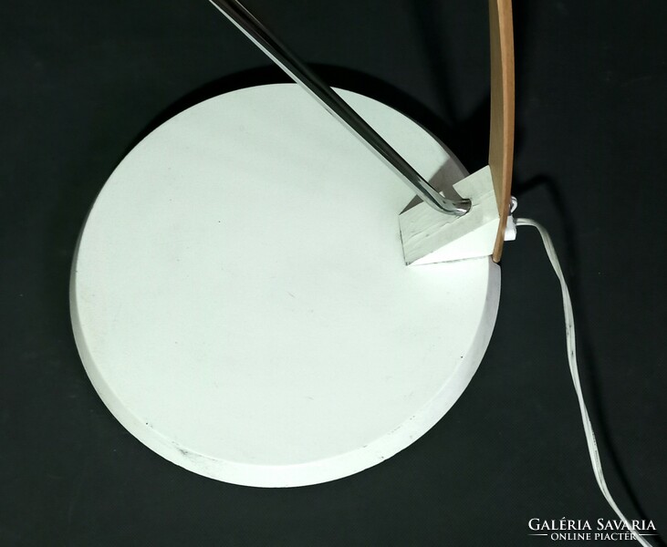 Prolouge floor lamp designed by Tord Bjorklund negotiable design