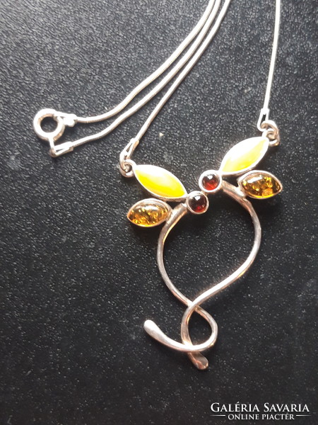 Short silver necklace with garnet and amber - 40 cm