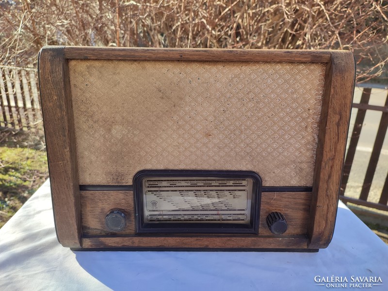 Orion 320 old radio