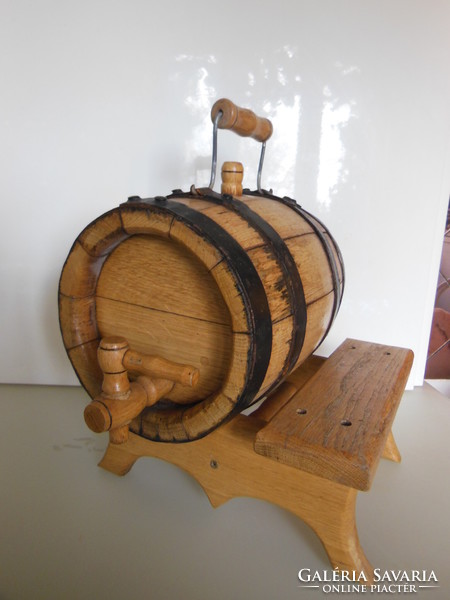 Barrel - 5 liters - oak - 4.5 kg - 32 x 28 x 28 cm + handle - 16 cm - old Austrian