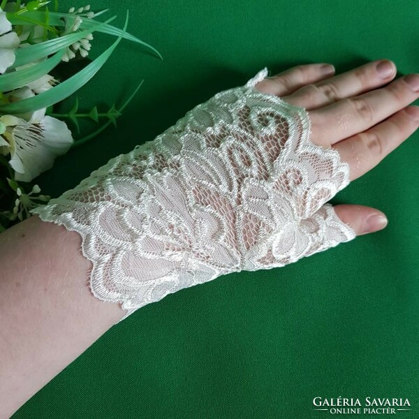 Wedding kty76 - 16cm one finger lace gloves with ecru flower pattern