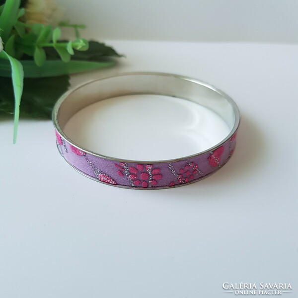 New, pink, shiny, flower and heart pattern bracelet, bangle