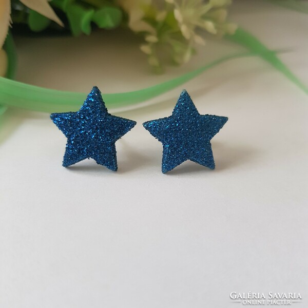 New, shiny blue, star-shaped earrings, trinkets
