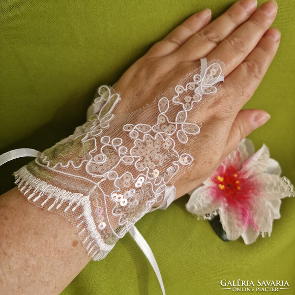Wedding kty40 - white sequined lace gloves that can be hung on 16cm fingers