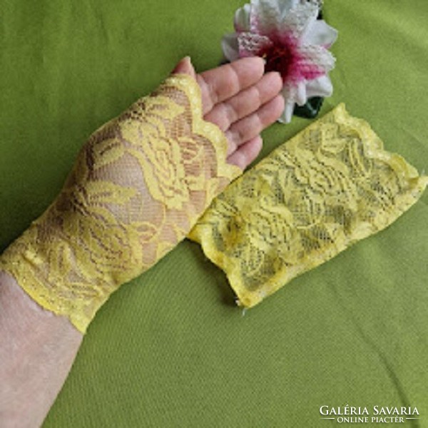 Wedding kty64 – 15cm sleeveless lemon yellow lace gloves