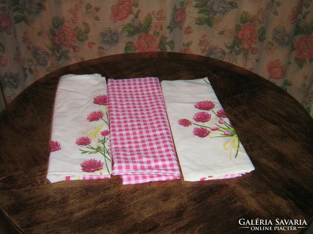 Cute vintage floral Bavarian style napkin 3 pcs