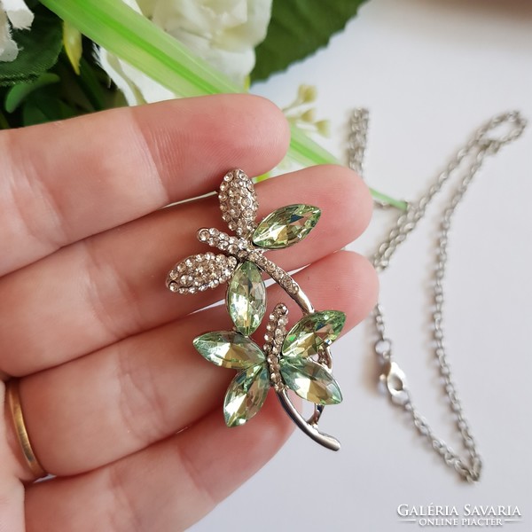 New green and white rhinestone butterfly necklace