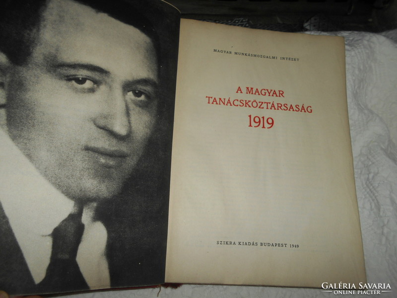 Rákosi Mátyás  Fegyverbe! Fegyverbe-1949 évi eredeti kötet (Szikra kiadó kötete )