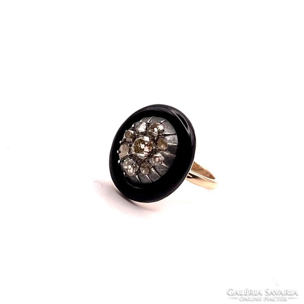 4468. Art deco ring with diamonds and black enamel