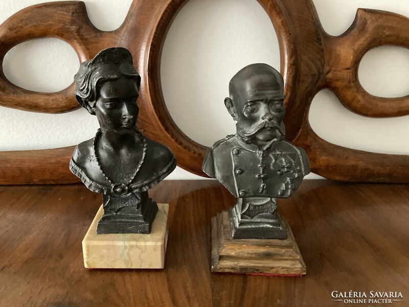 József Franz, Queen Elizabeth statues, pair of statues
