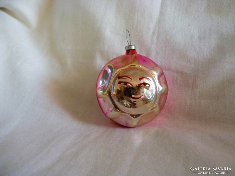 Old glass Christmas tree decoration - day!