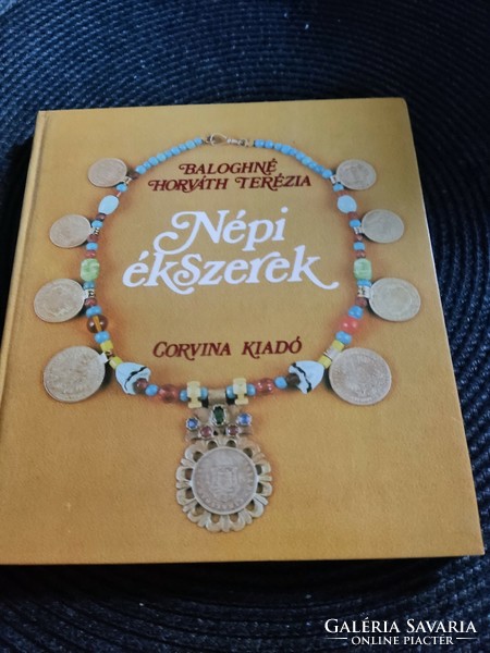 Terezia Baloghné Horváth folk jewelry 