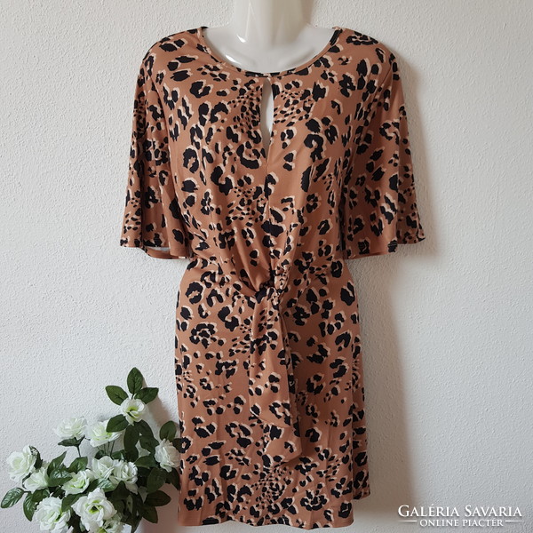 New, size 44/l leopard print, short sleeve dress, midi dress