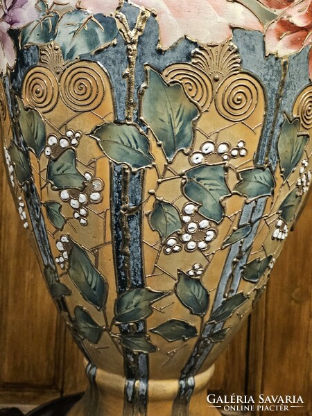 Amazing japanese vase