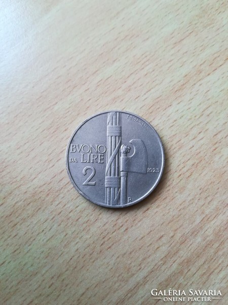 Italy 2 lire 1923
