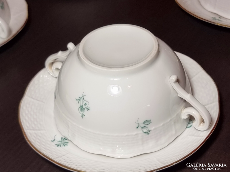 4 személyes Herendi zöld virágos porcelán leveses csésze, aljával (+1pót alj), aranyozott dekorral