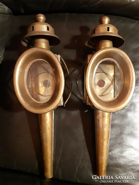 Pair of copper carriage lamps