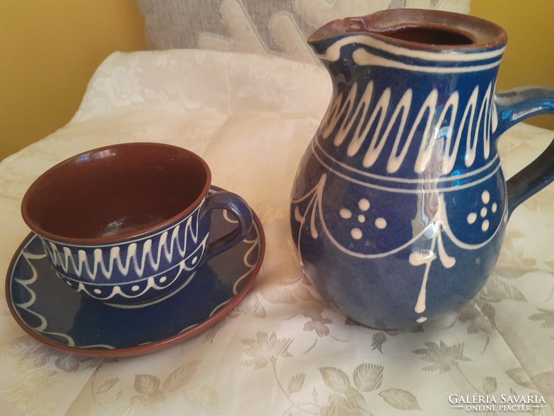 Ceramic with blue pouring cup