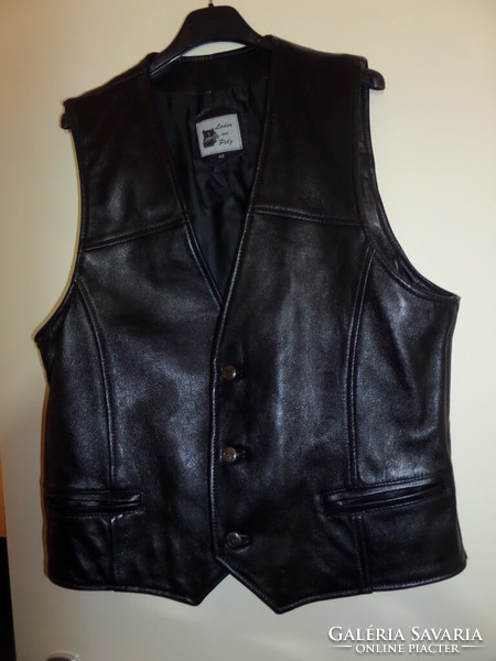 Leather and fur (original) new! Ffi m/l 52 motorcycle leather vest