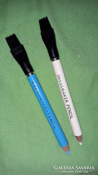 Retro impeccable tailoring marker pencils 2 blue and white together as shown in the pictures