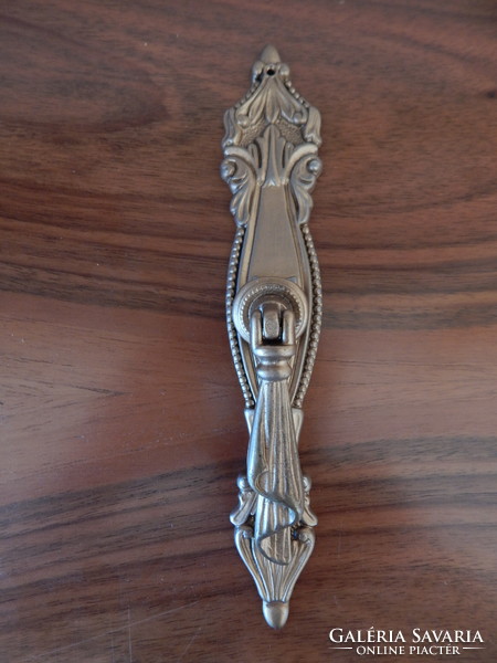 Classic style furniture handle, handle, drawer pull.