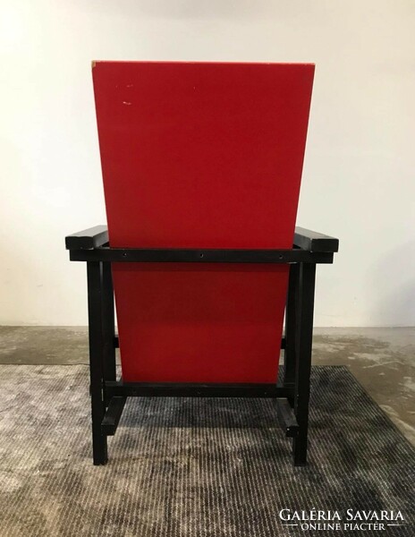 Ikonikus Gerrit Rietveld Red-Blue chair replika pár, designer fotel