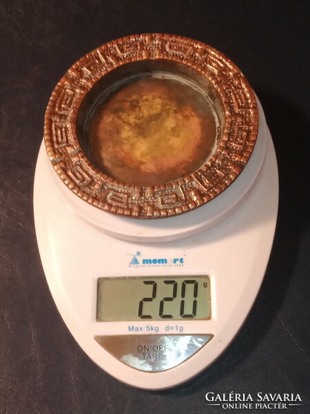 Bronze ashtray with Greek pattern for sale, 8000ft Óbuda, diameter 12cm, weight 220gr, from legacy