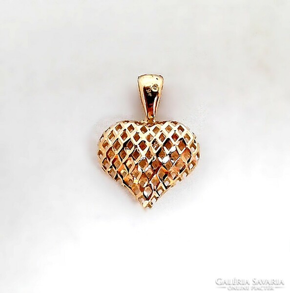 Golden heart pendant (zal-au121339)
