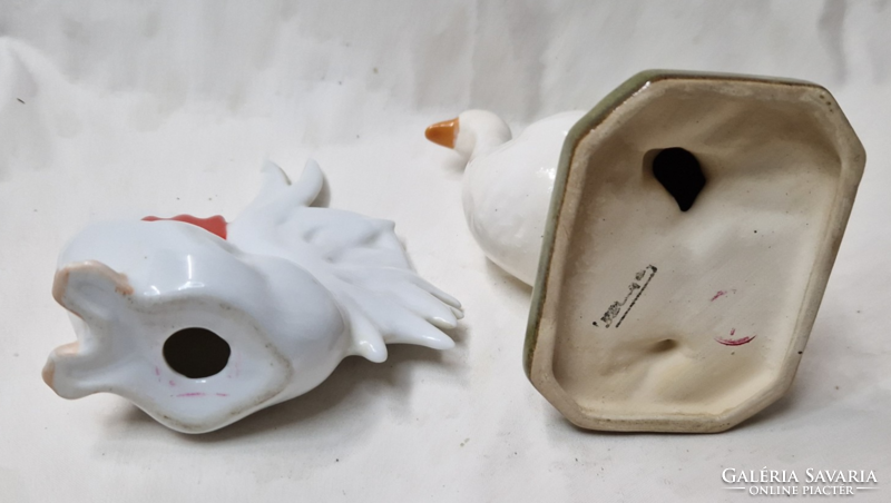 Porcelán kakas és liba hibátlan állapotban együtt eladók
